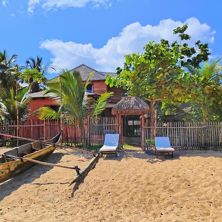Villa Mbolatsara Nosy-Be エクステリア 写真