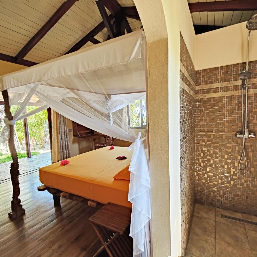 Villa Mbolatsara Nosy-Be エクステリア 写真